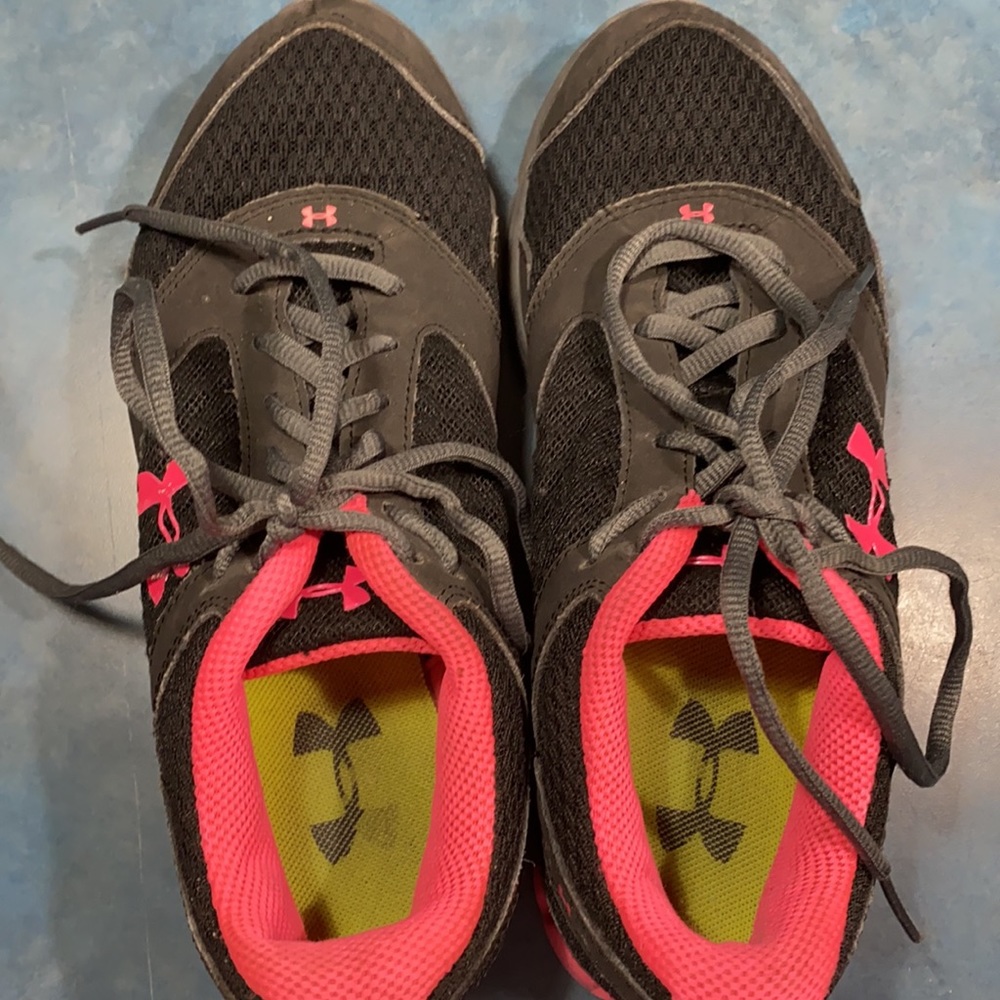 Under Armour - Picture 8 of 10